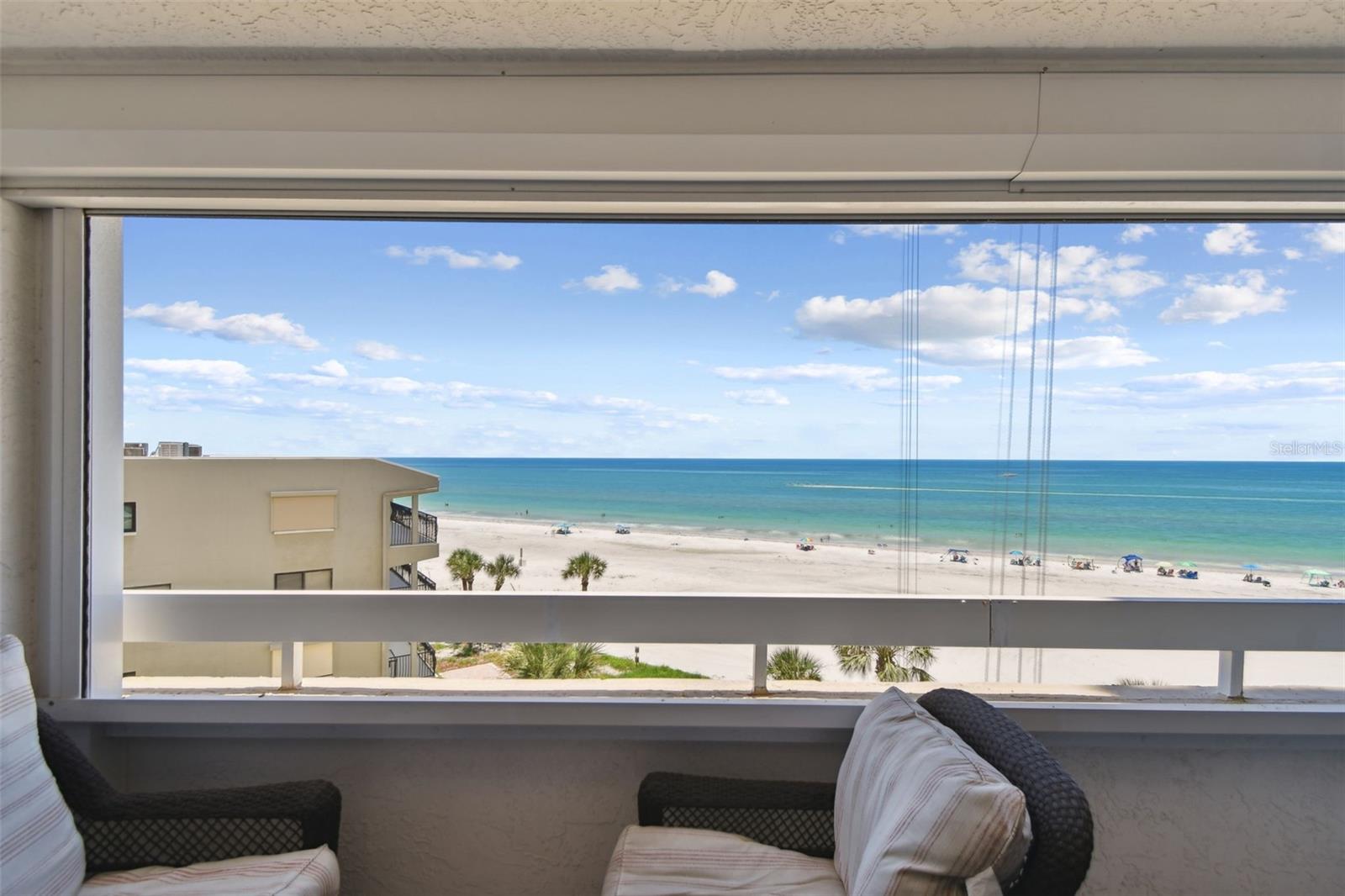 Image 29 of 46 For 17900 Gulf Boulevard 5d