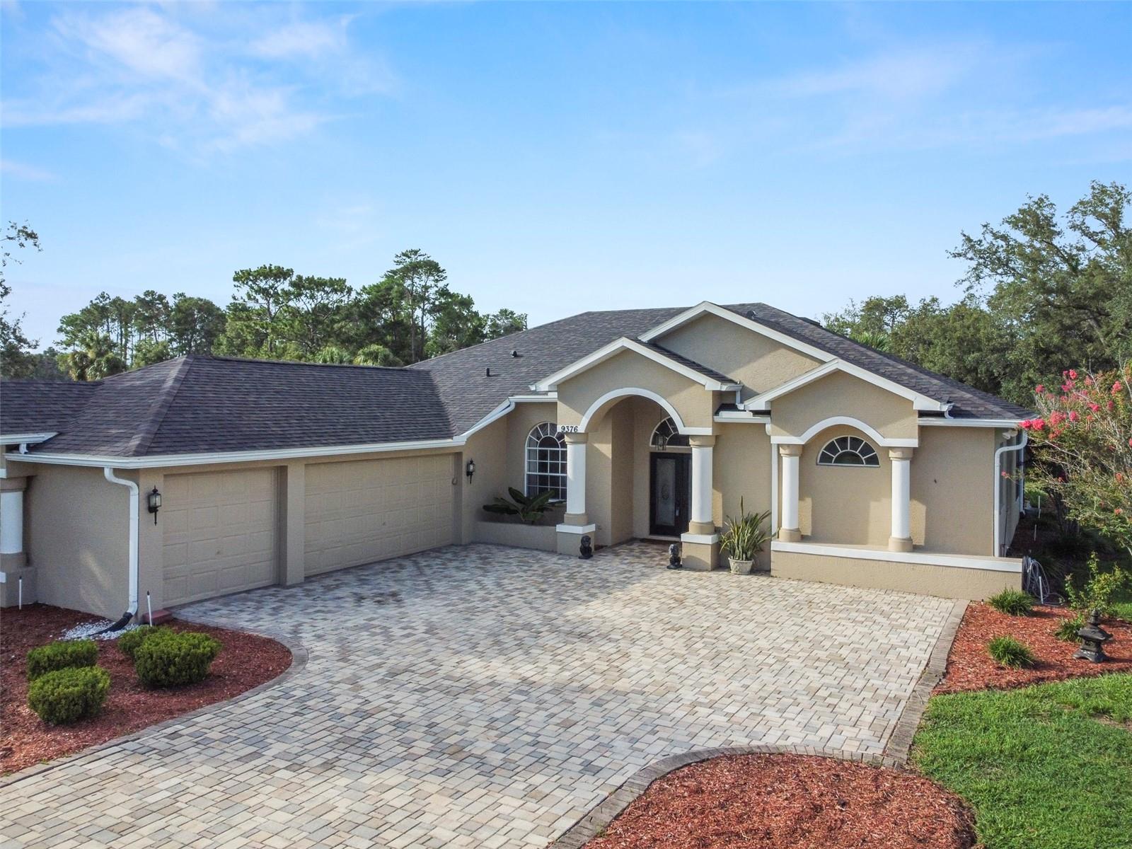 Details for 9376 Bearwalk Path, WEEKI WACHEE, FL 34613