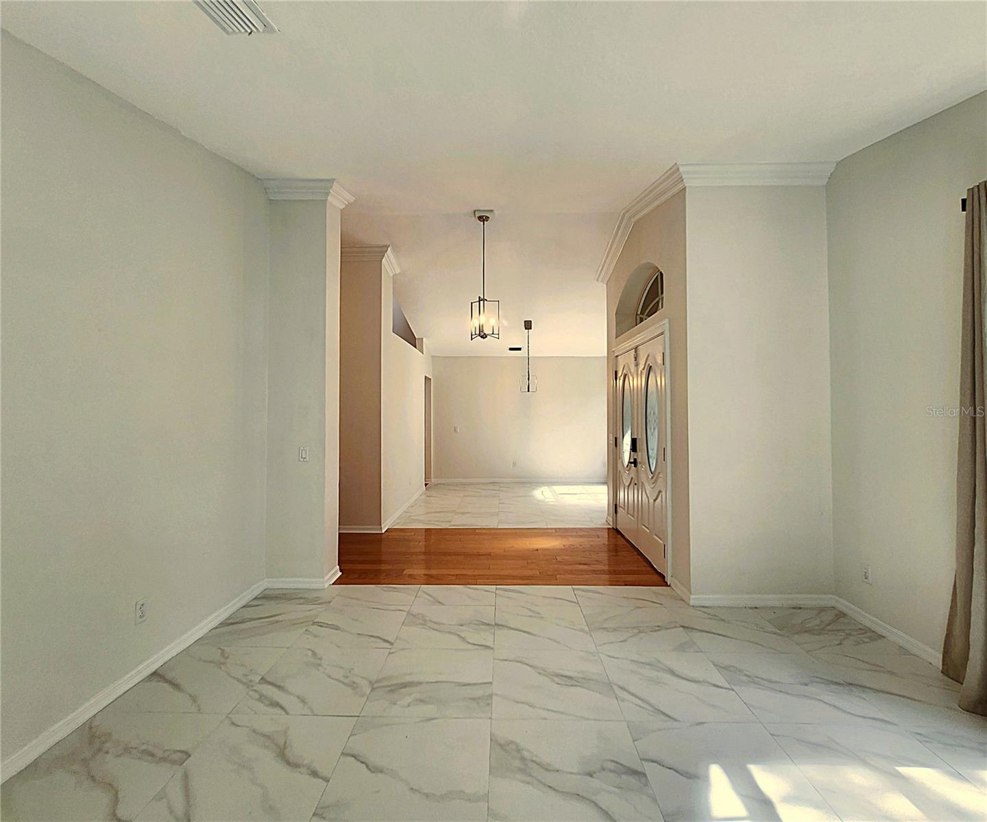 Image 14 of 87 For 15008 Arbor Hollow Drive