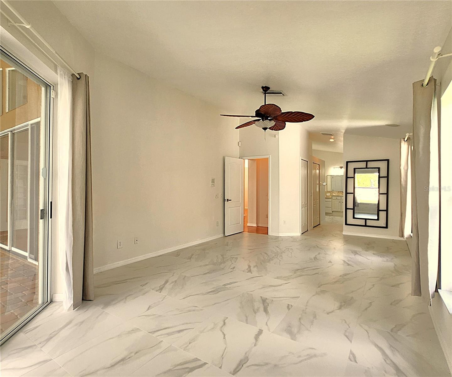 Image 33 of 87 For 15008 Arbor Hollow Drive