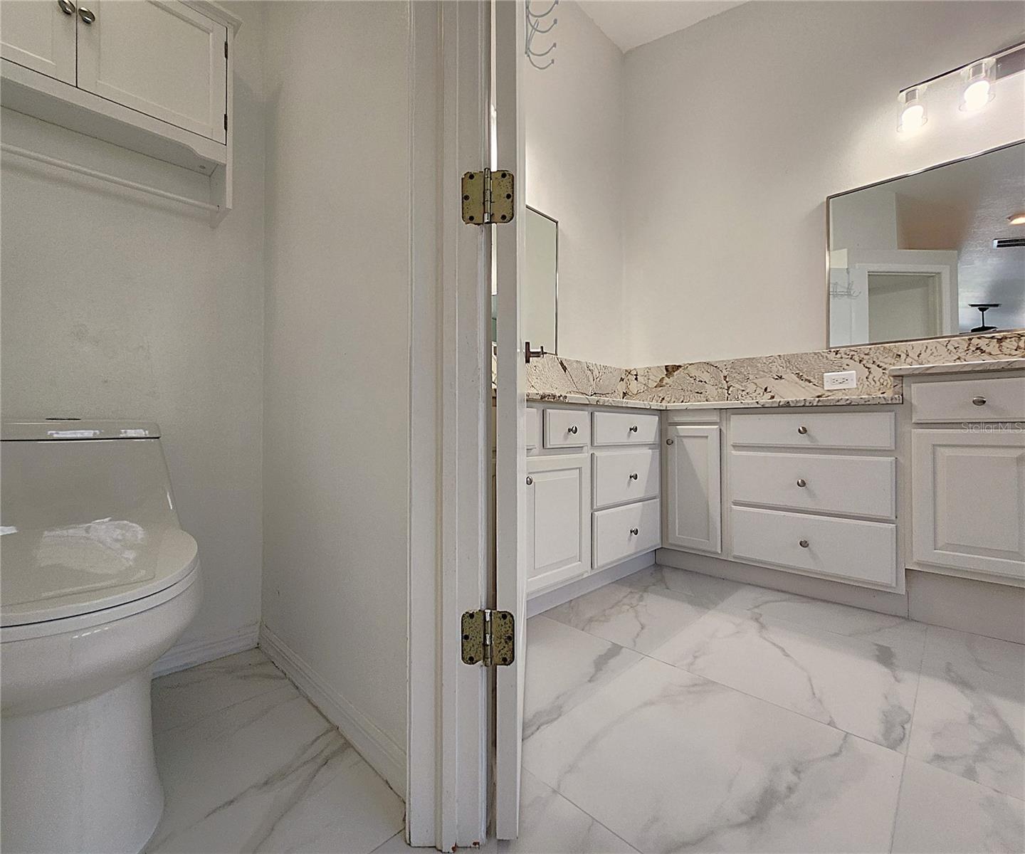 Image 38 of 87 For 15008 Arbor Hollow Drive