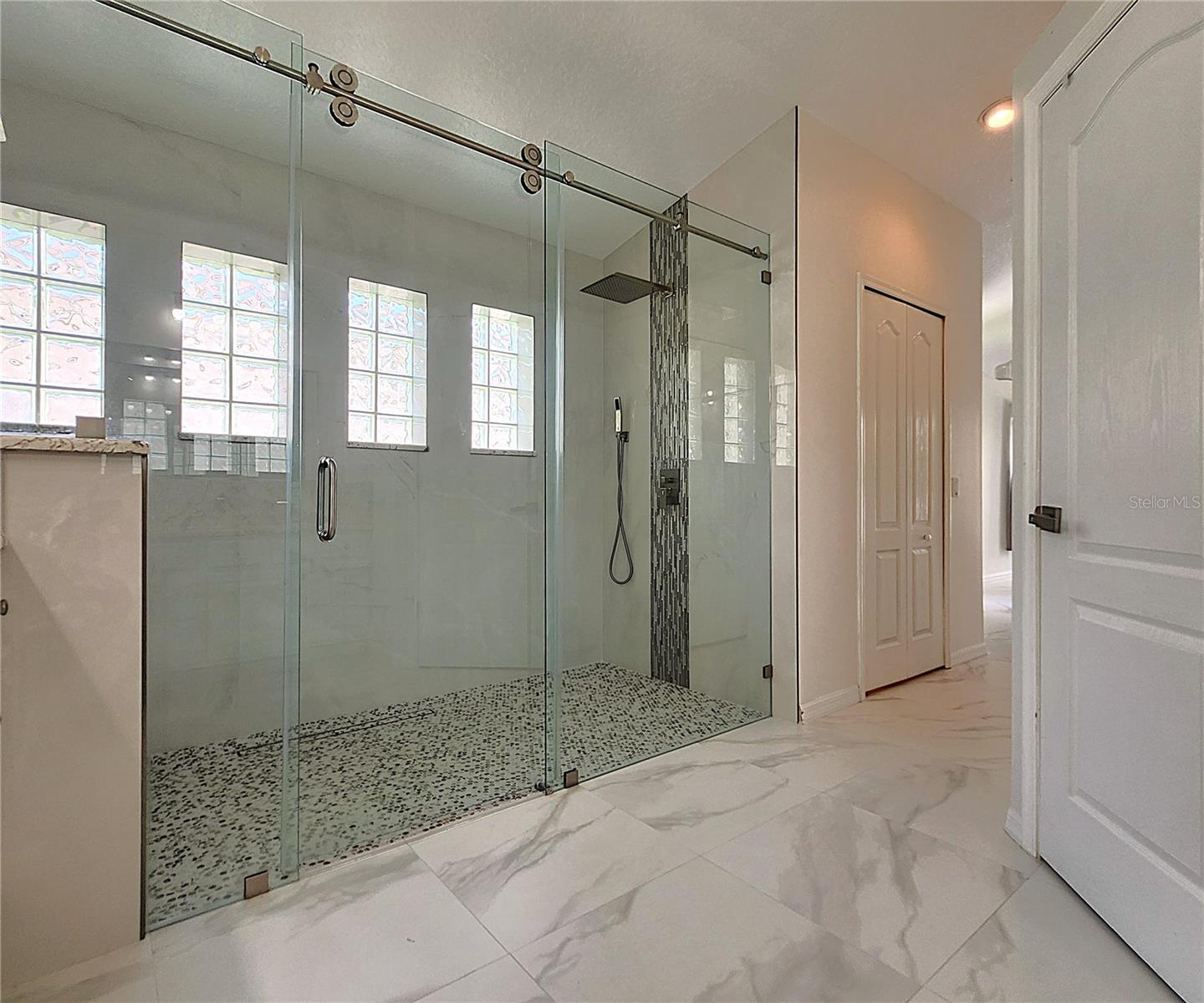 Image 39 of 87 For 15008 Arbor Hollow Drive