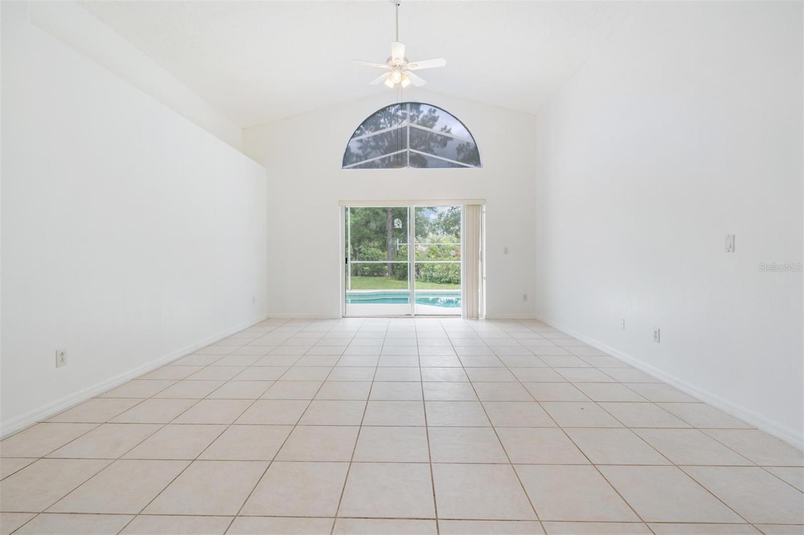 Image 10 of 44 For 19028 Weatherstone Drive