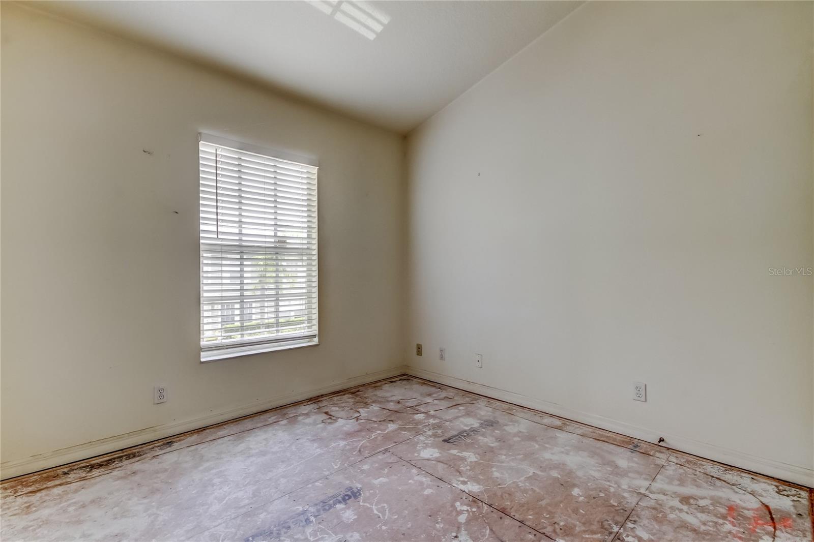 Image 24 of 43 For 8014 Appaloosa Drive