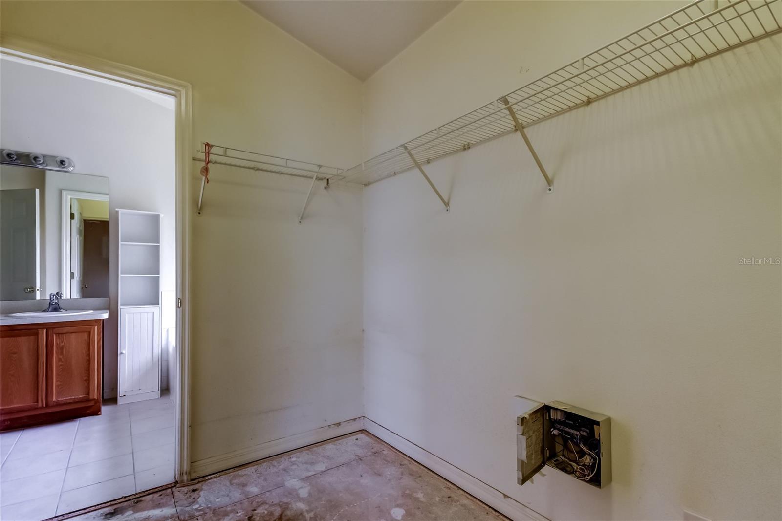 Image 36 of 43 For 8014 Appaloosa Drive