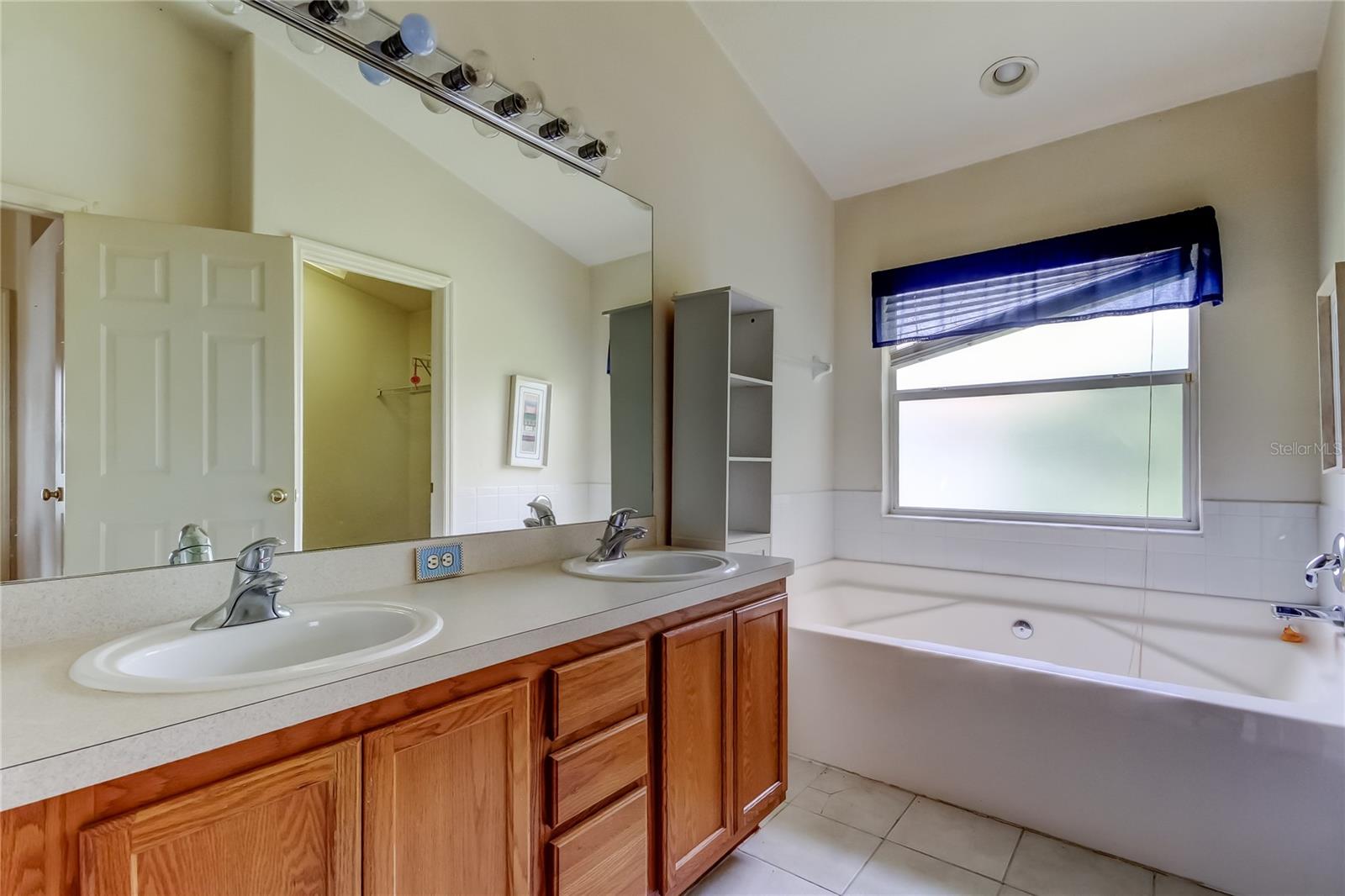Image 41 of 43 For 8014 Appaloosa Drive