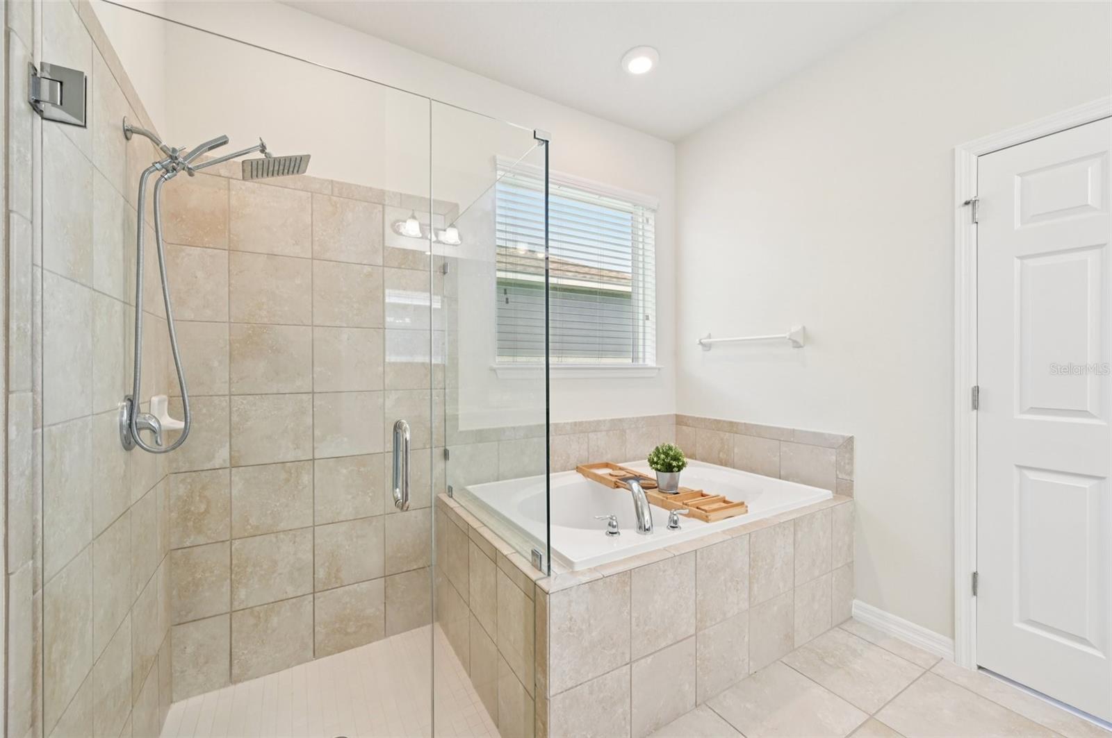 Image 16 of 40 For 11713 Tetrafin Drive