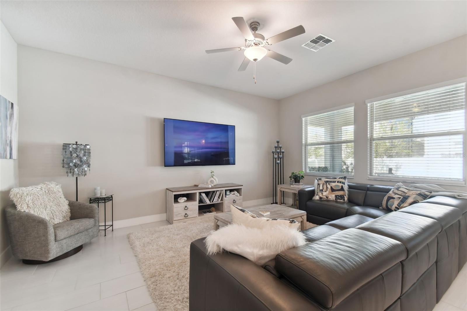 Image 13 of 78 For 7611 Faul Street