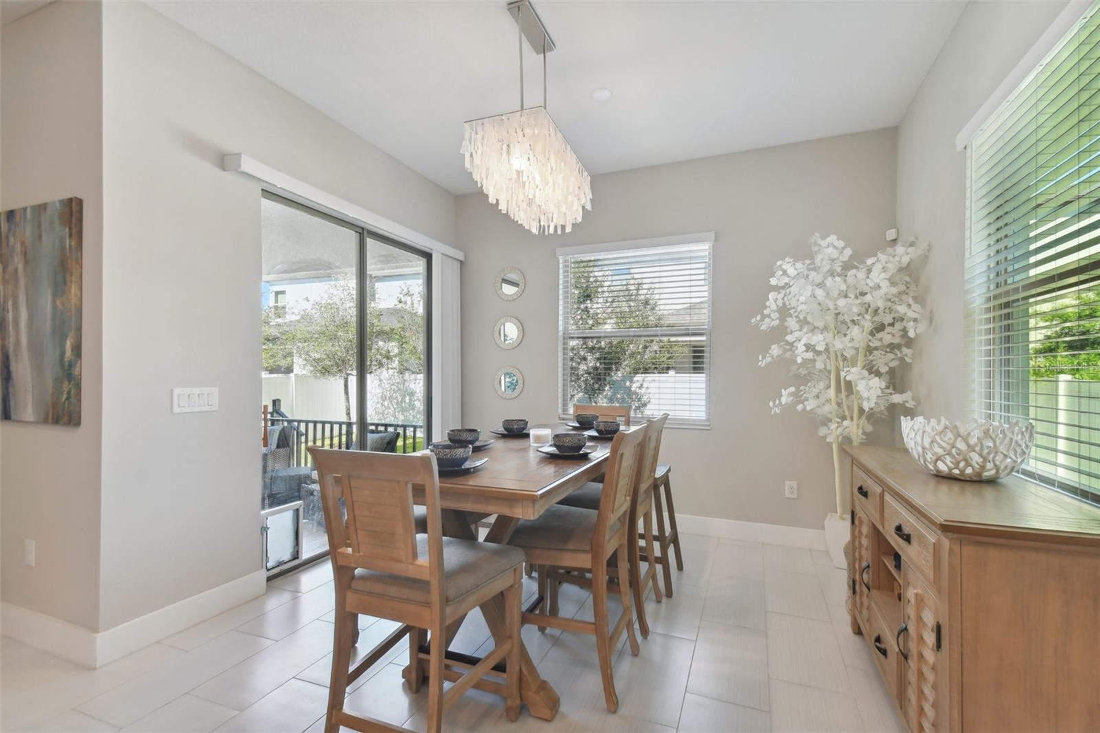 Image 18 of 78 For 7611 Faul Street