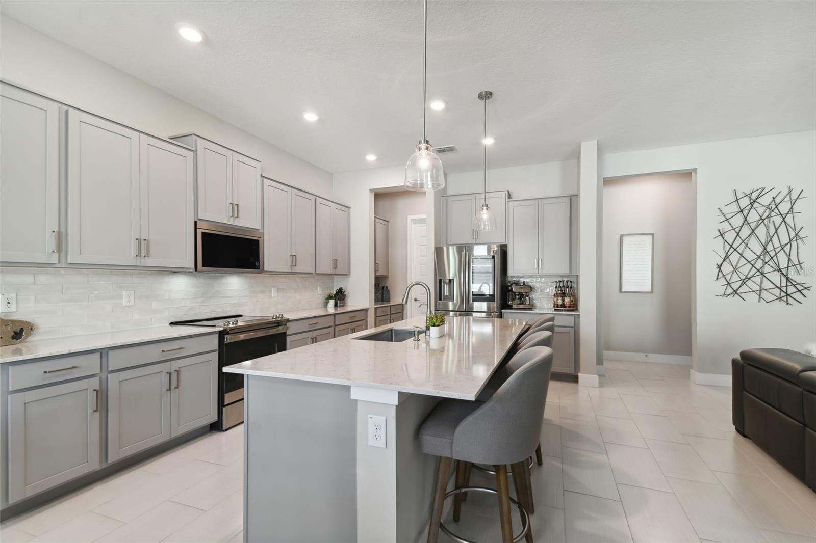 Image 22 of 78 For 7611 Faul Street