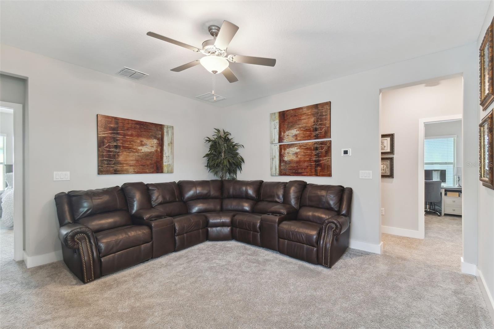 Image 33 of 78 For 7611 Faul Street
