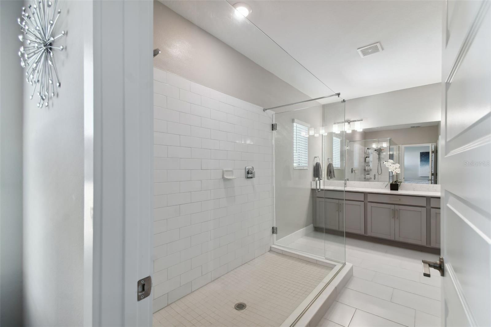 Image 39 of 78 For 7611 Faul Street