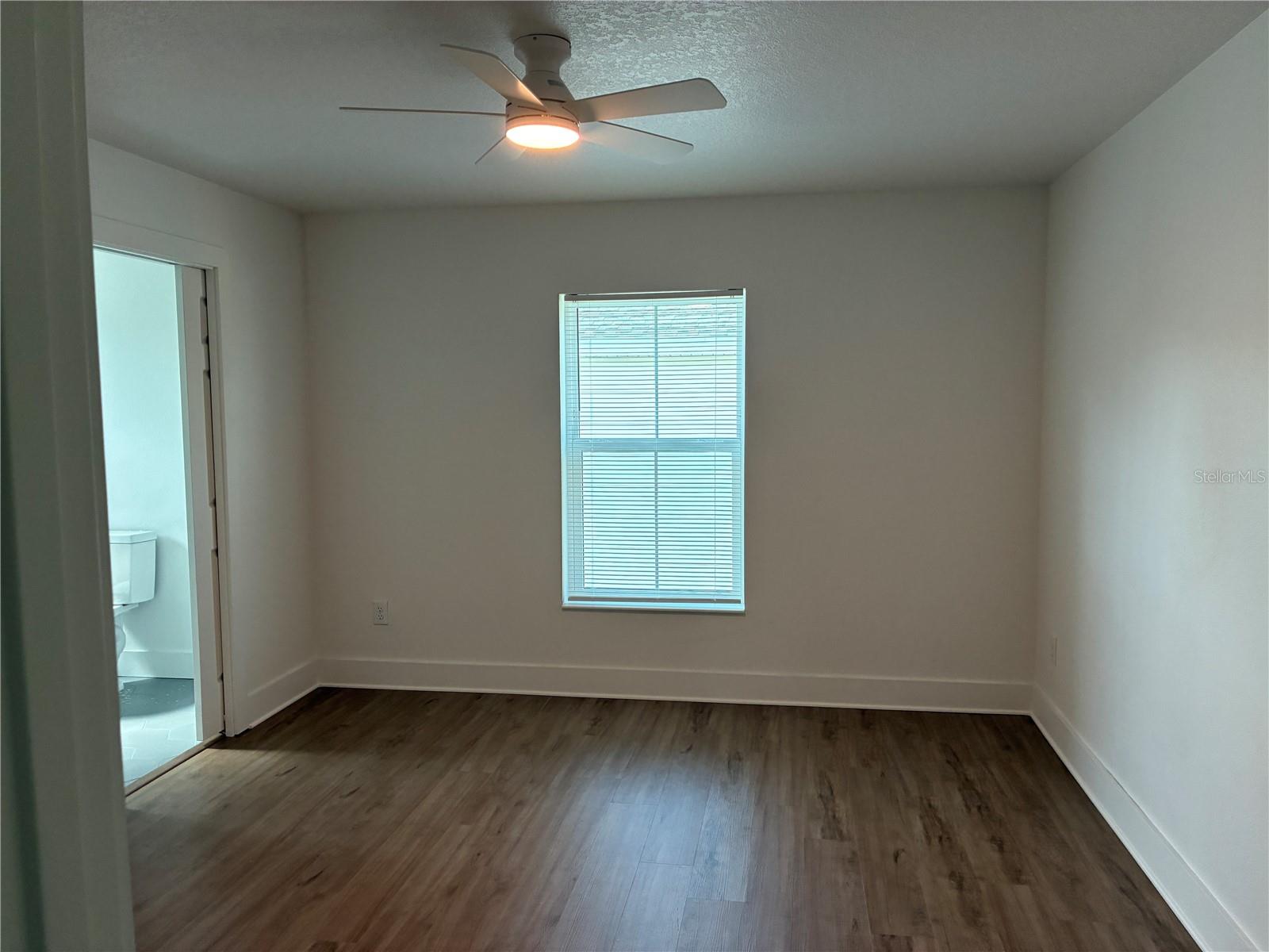 Image 8 of 19 For 505 43rd Street S