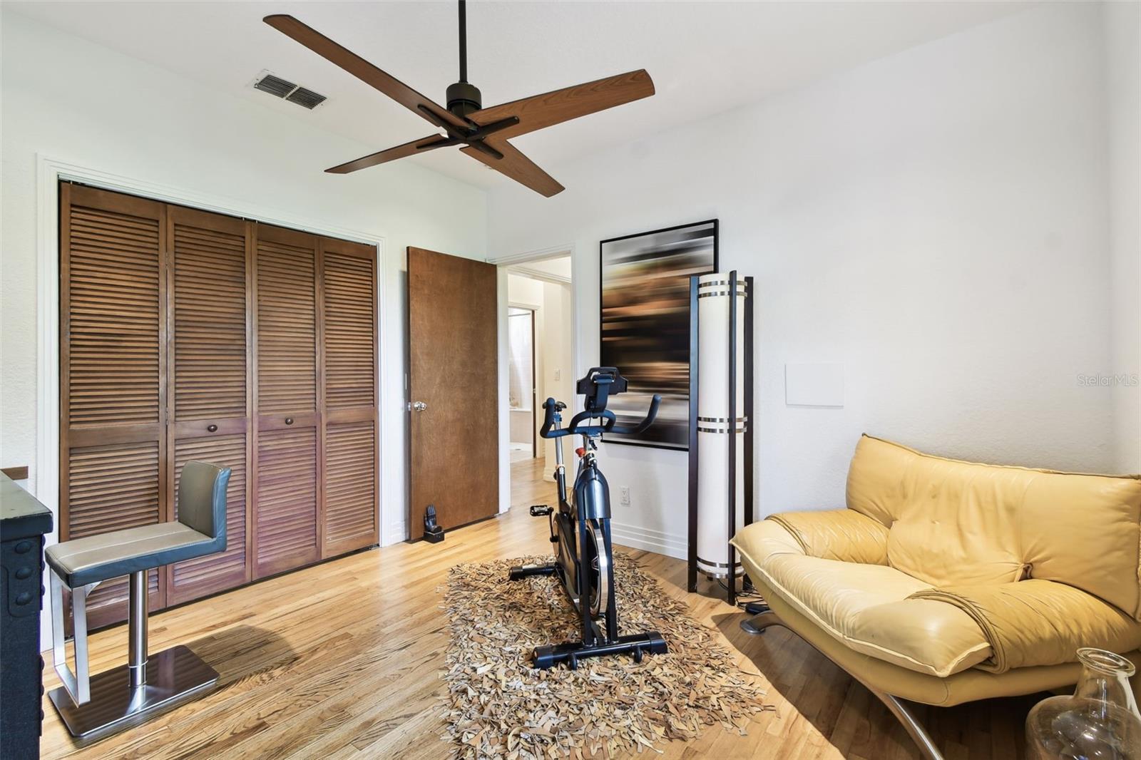 Image 41 of 88 For 6400 Bougainvilla Avenue S
