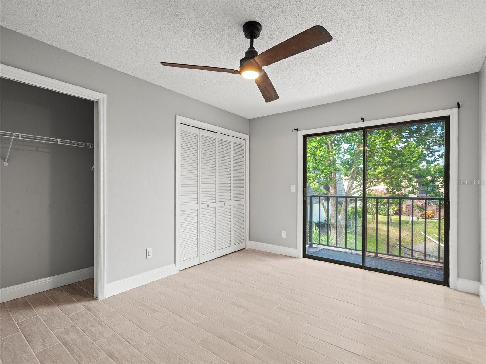 Image 21 of 38 For 15214 Pond Woods Drive 15214