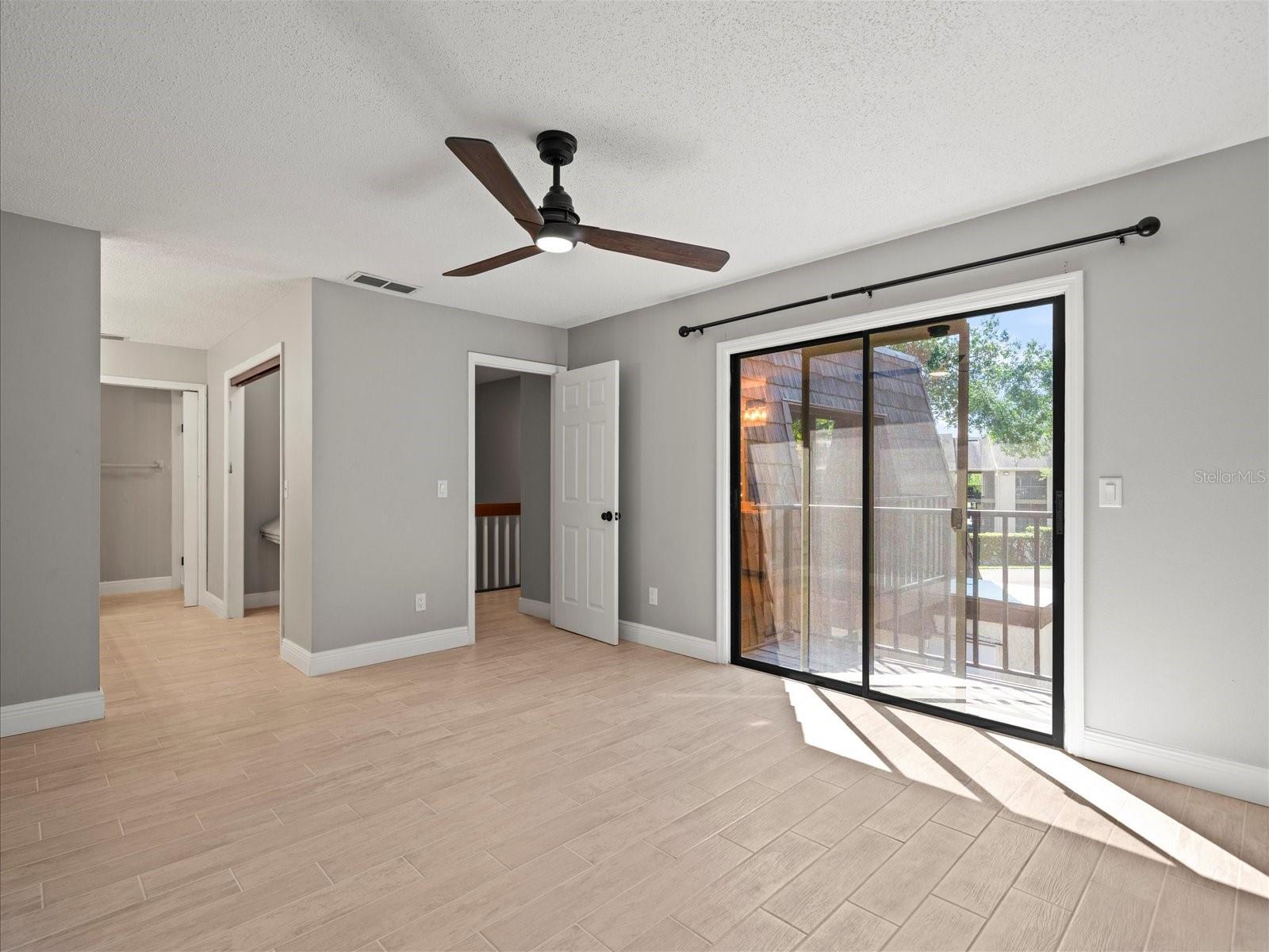 Image 26 of 38 For 15214 Pond Woods Drive 15214