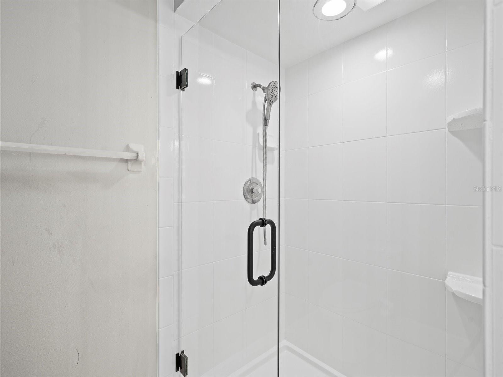 Image 29 of 38 For 15214 Pond Woods Drive 15214