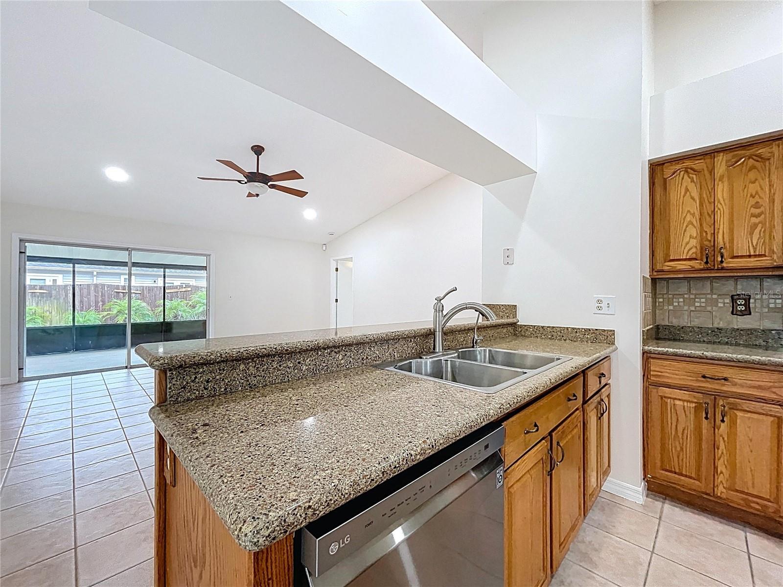Image 16 of 44 For 2776 Wesleyan Drive