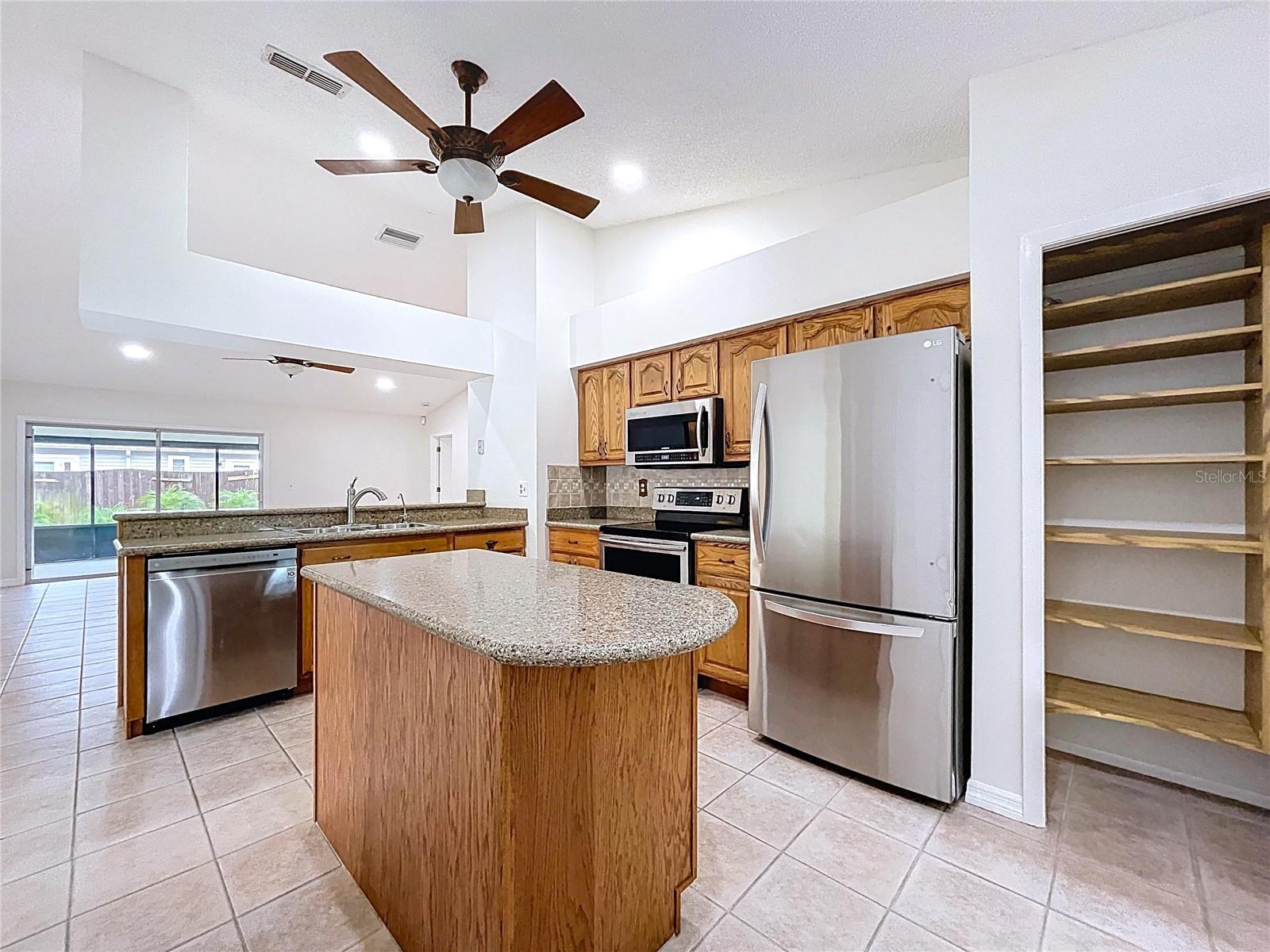 Image 21 of 44 For 2776 Wesleyan Drive
