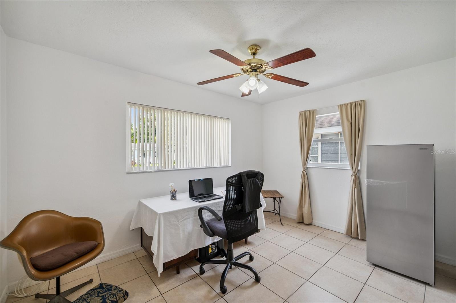 Image 15 of 26 For 4820 20th Street N
