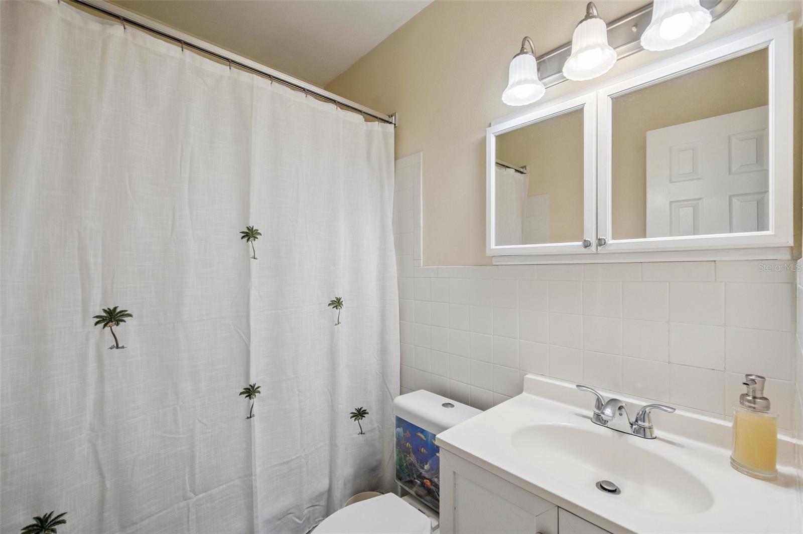 Image 19 of 26 For 4820 20th Street N