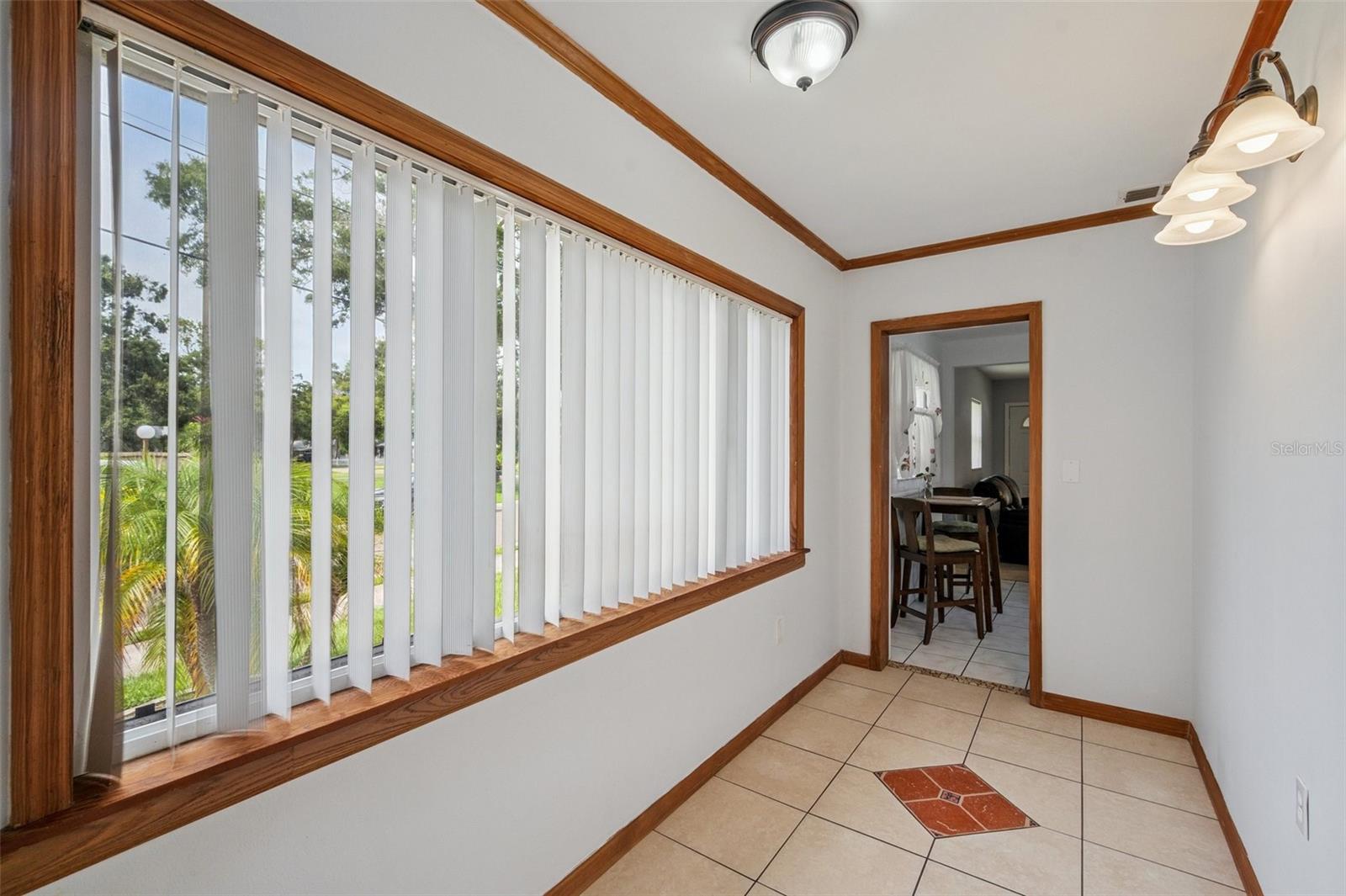 Image 21 of 26 For 4820 20th Street N