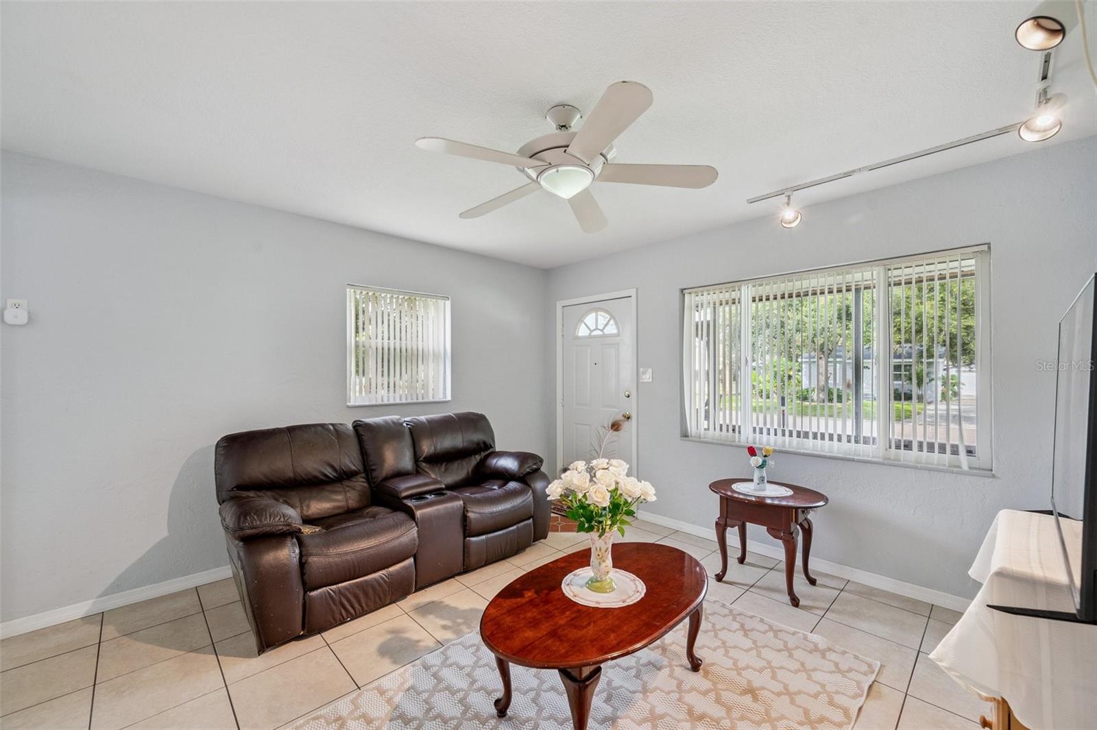 Image 3 of 26 For 4820 20th Street N
