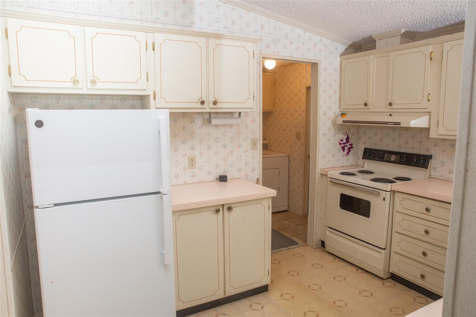 Image 10 of 33 For 5738 Ashen Avenue