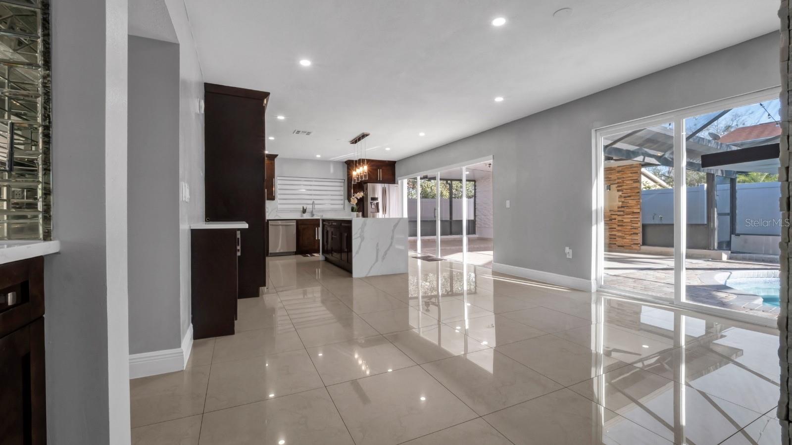 Image 14 of 58 For 15701 Springmoss Lane
