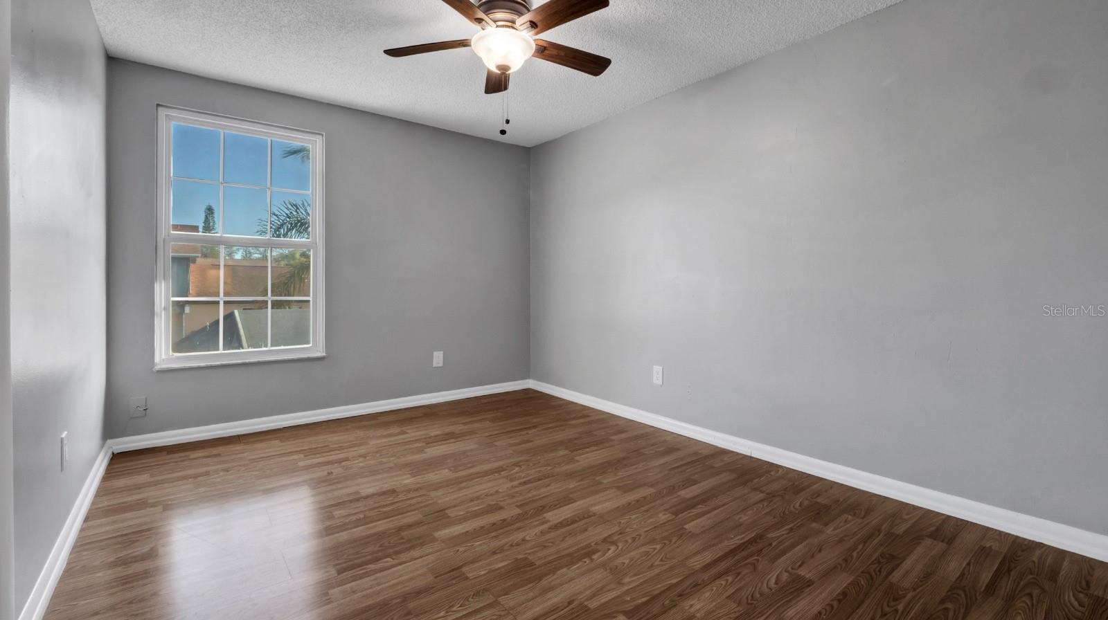Image 37 of 58 For 15701 Springmoss Lane
