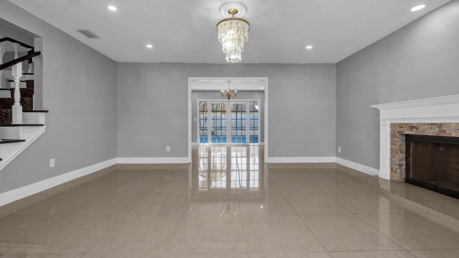 Image 5 of 58 For 15701 Springmoss Lane