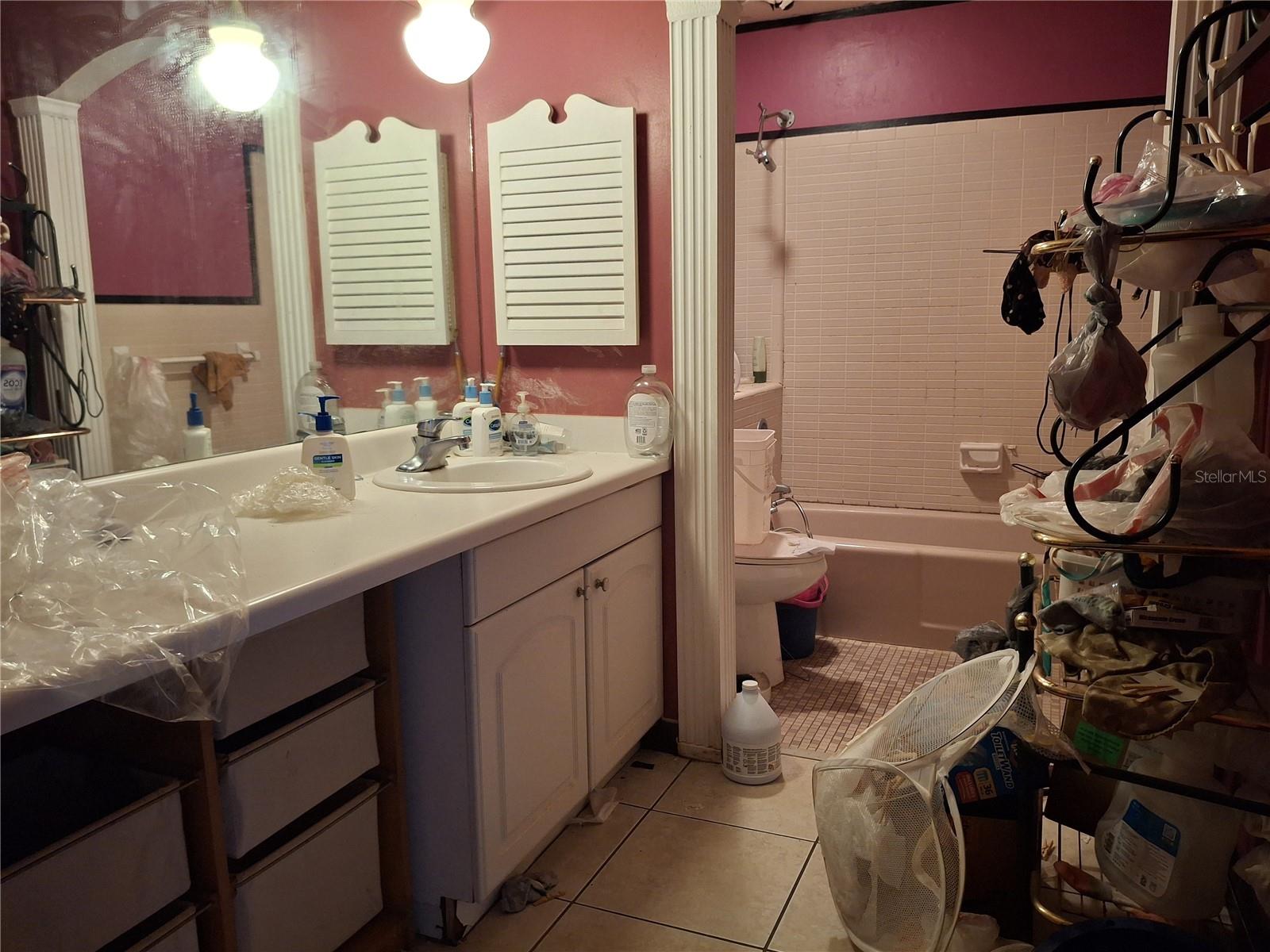 Listing photo id 17 for 4448 Bethlehem Road