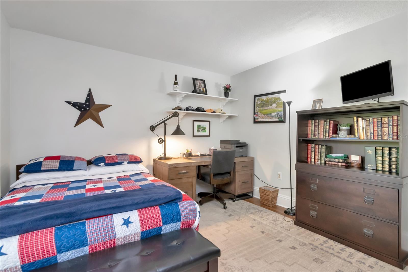 Image 21 of 52 For 4141 Bayshore Boulevard 304