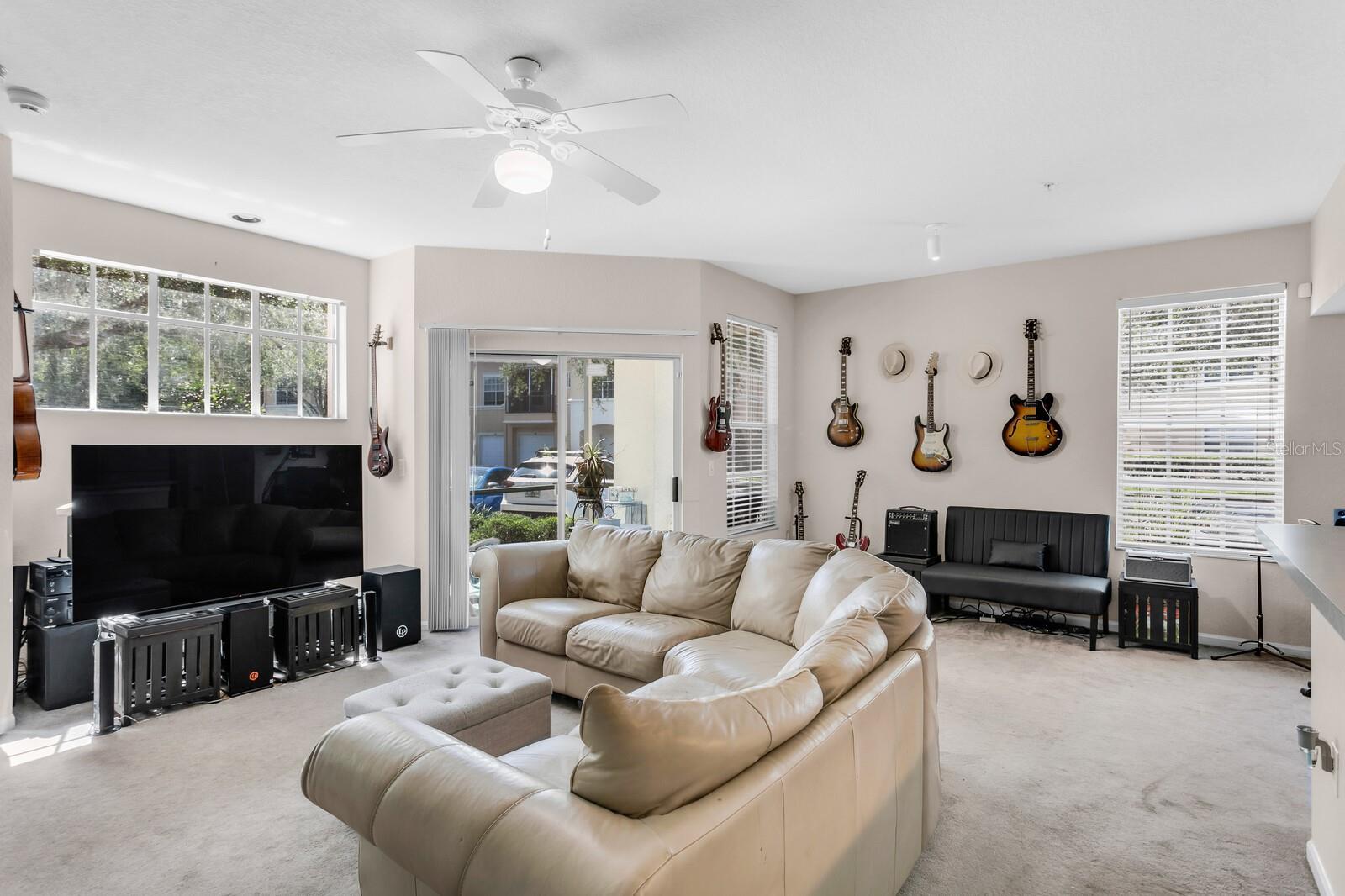 Image 4 of 42 For 5125 Palm Springs Boulevard 10107