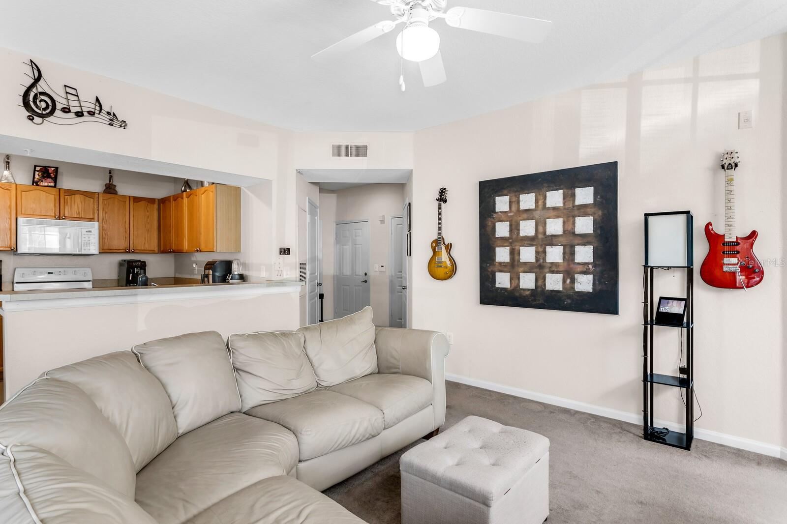 Image 7 of 42 For 5125 Palm Springs Boulevard 10107