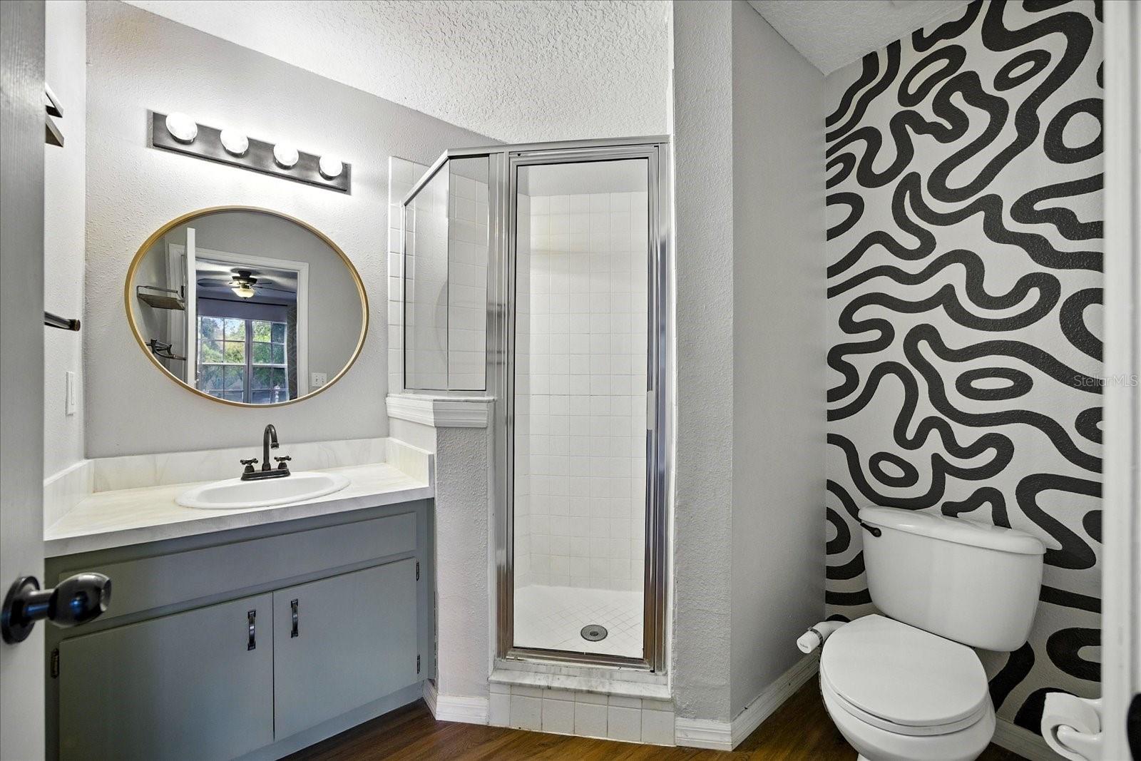 Image 7 of 23 For 6814 Lyman Avenue