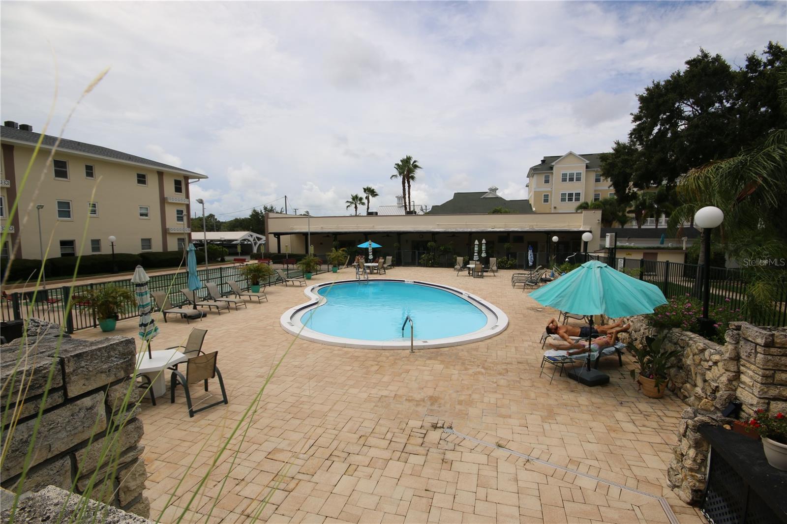 Image 14 of 25 For 1235 Highland Avenue 5-209