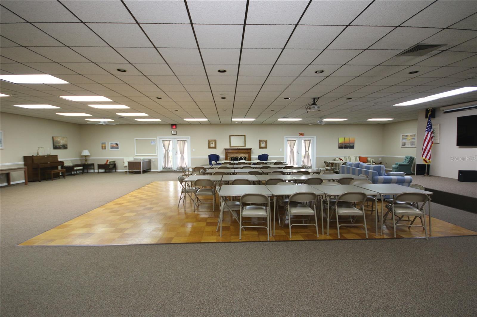 Image 21 of 25 For 1235 Highland Avenue 5-209