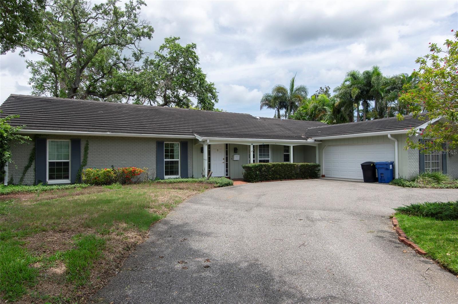Details for 3275 Walnut Street Ne, ST PETERSBURG, FL 33704