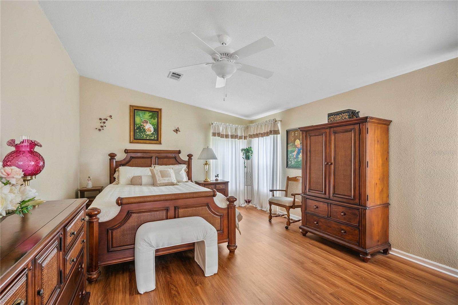 Image 15 of 36 For 37111 Lakota Court