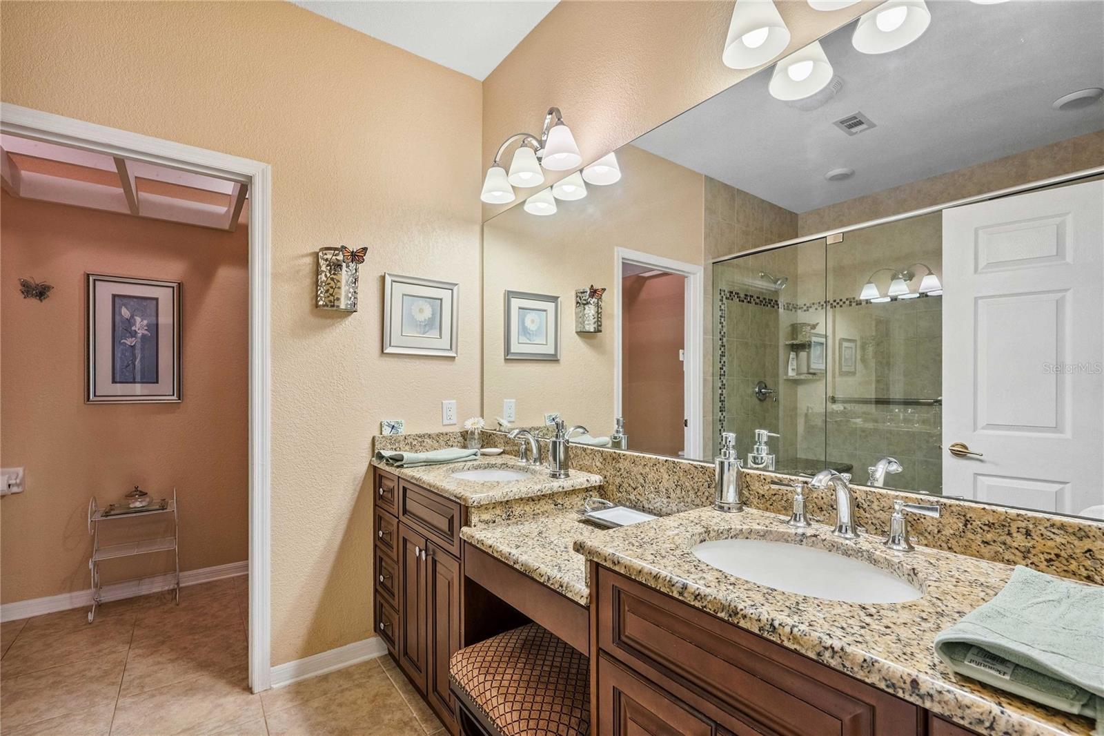 Image 17 of 36 For 37111 Lakota Court