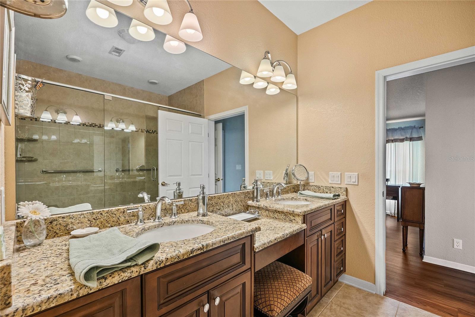 Image 19 of 36 For 37111 Lakota Court