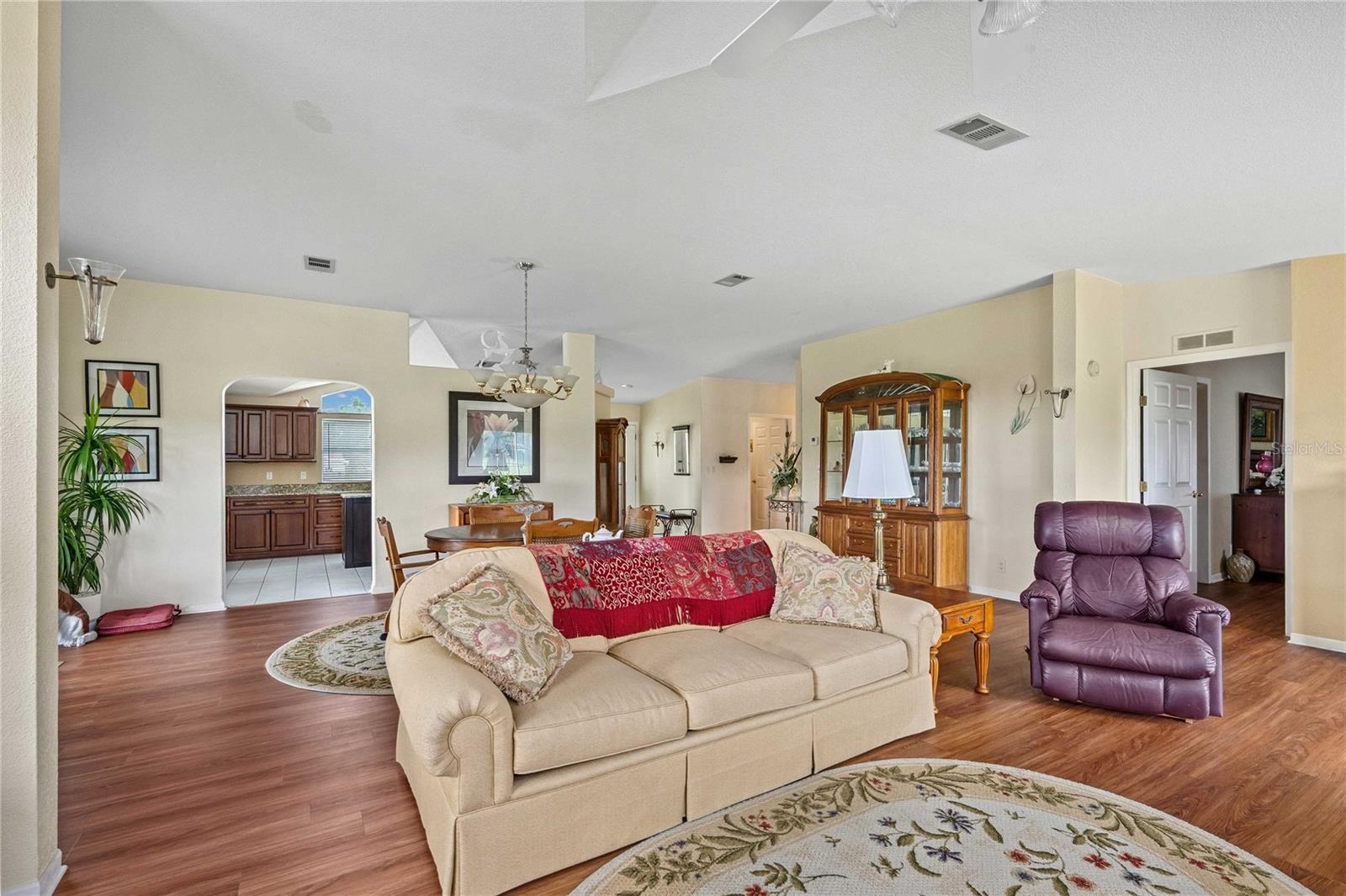Image 31 of 36 For 37111 Lakota Court