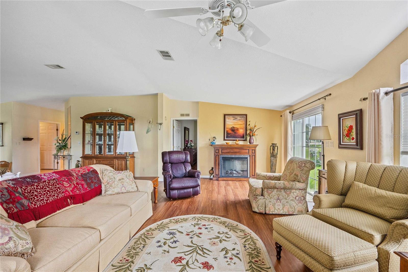 Image 4 of 36 For 37111 Lakota Court