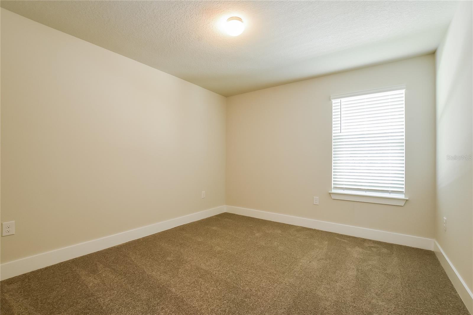 Image 12 of 17 For 313 Whiteheart Drive