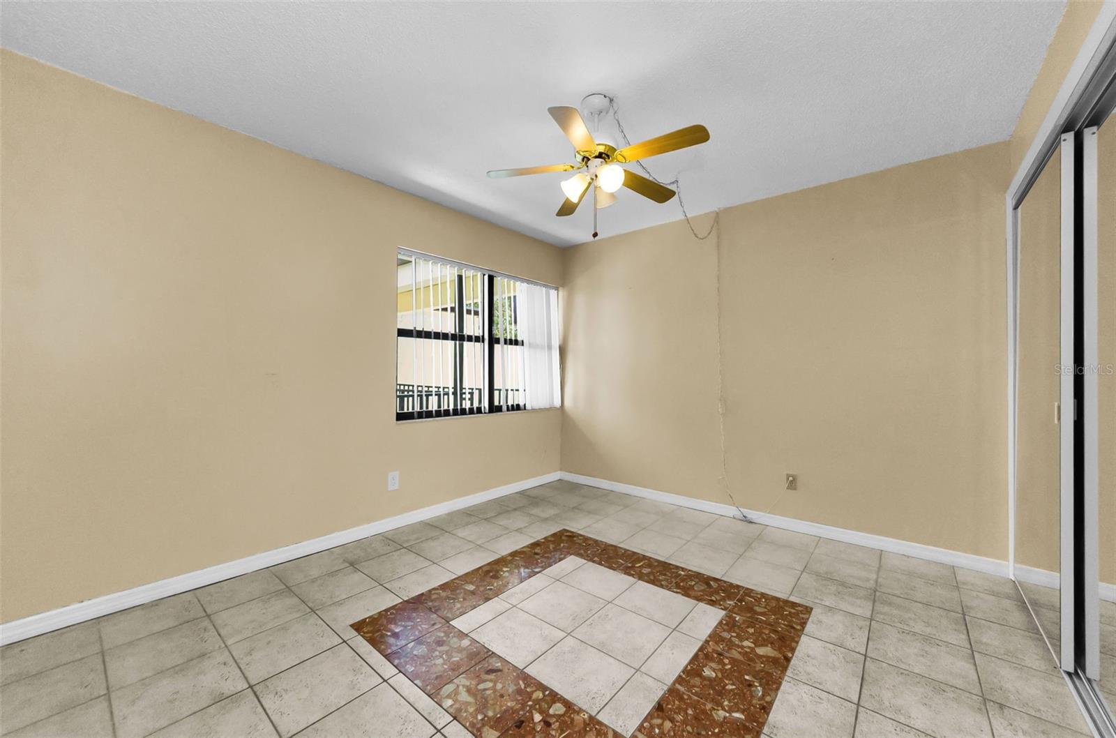 Image 26 of 49 For 14130 Rosemary Lane 3306