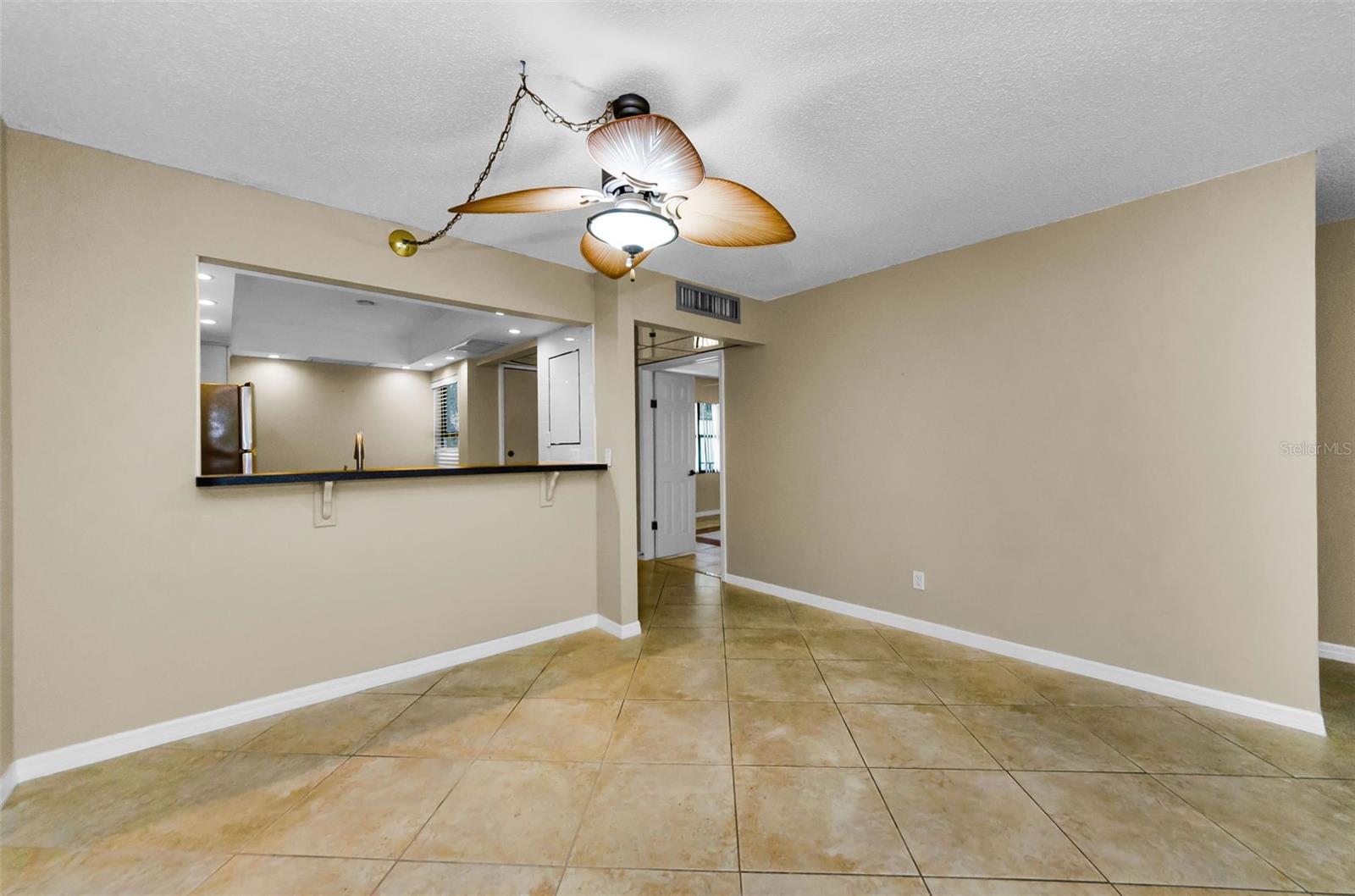 Image 6 of 49 For 14130 Rosemary Lane 3306