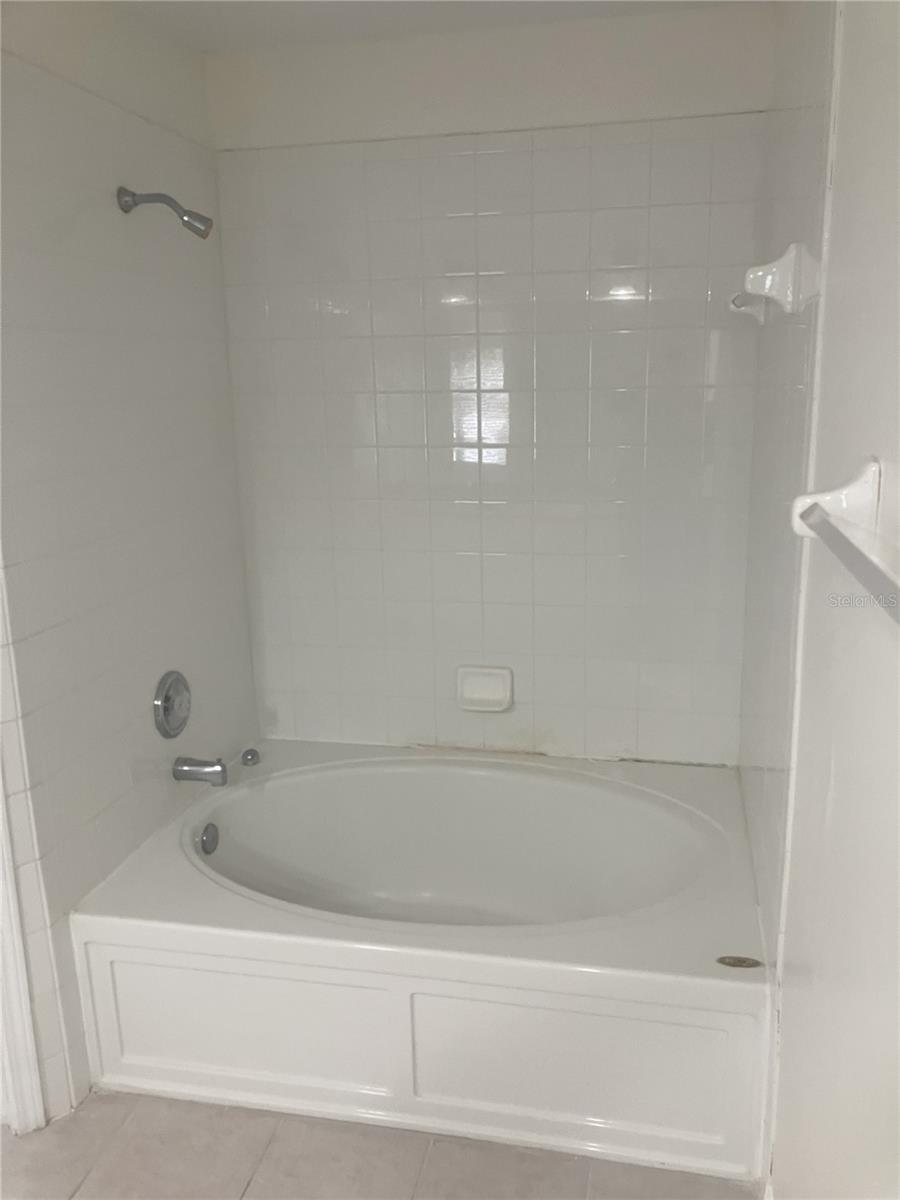 Image 14 of 19 For 8520 Sandy Beach Street