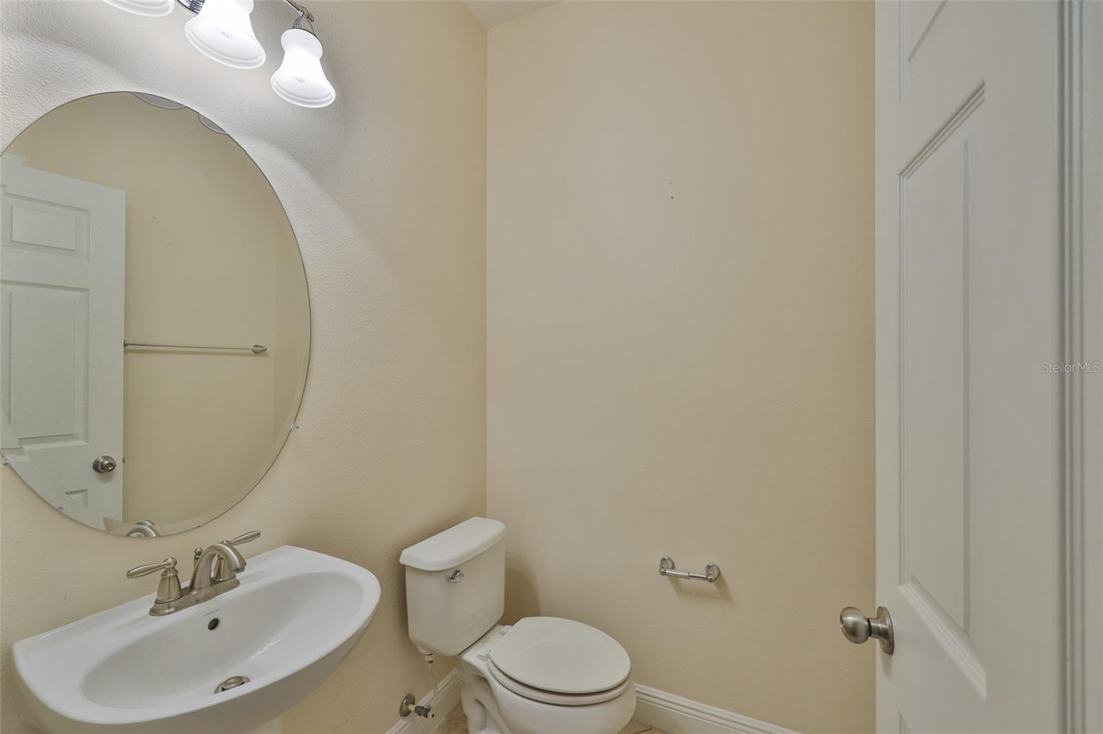 Image 15 of 44 For 2605 Stardale Way