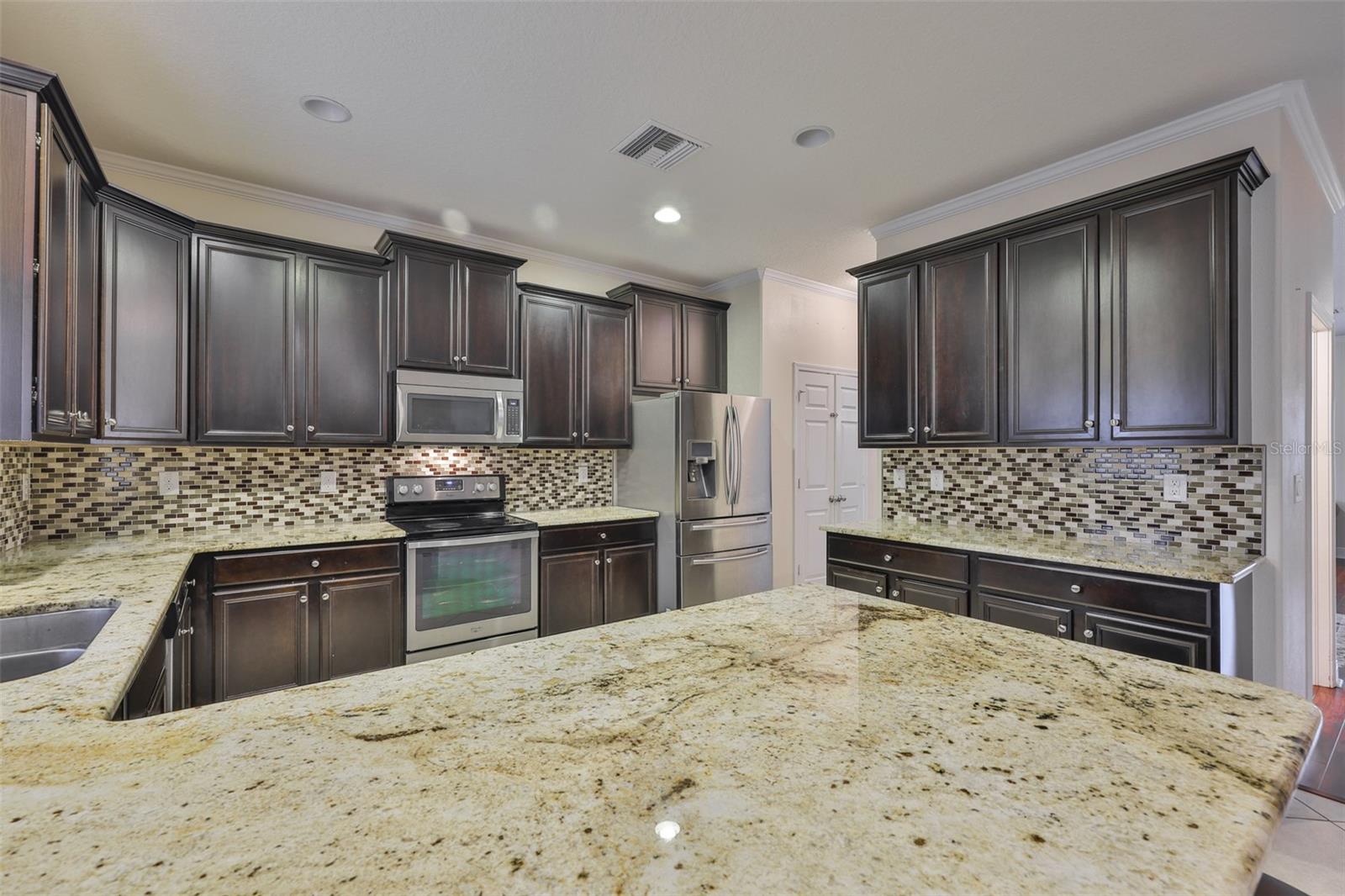 Image 7 of 44 For 2605 Stardale Way